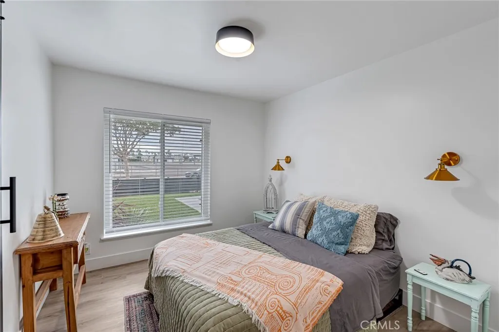 16261 Sher Lane, Huntington Beach, California 92647 home-pic-36