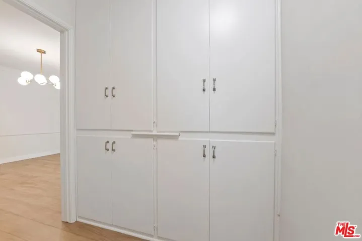 1252 N Crescent Heights Boulevard 3, West Hollywood, California 90046