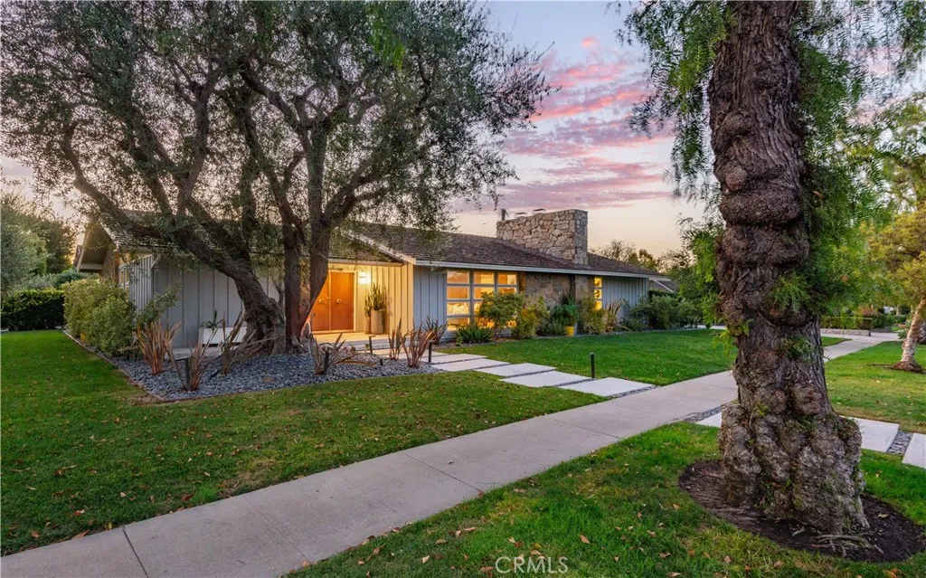 1205 Bryant, Long Beach, California 90815 home-pic-68