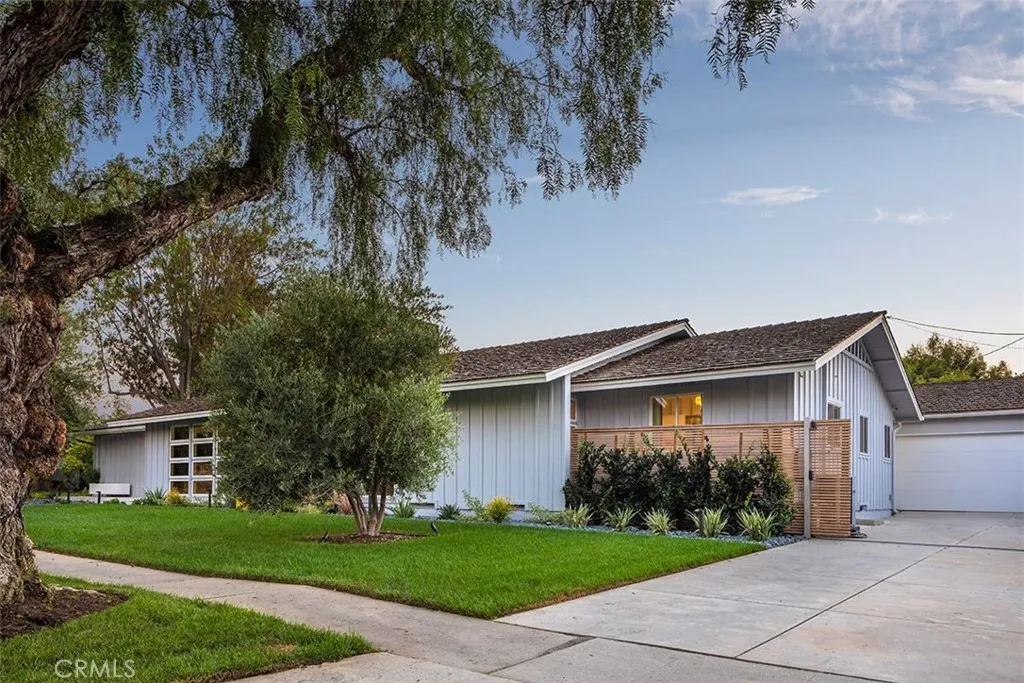 1205 Bryant, Long Beach, California 90815 home-pic-63