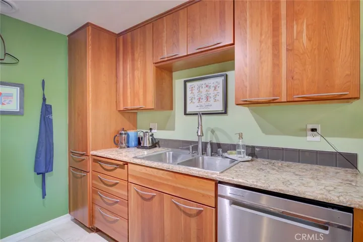 1750 Prefumo Canyon 48, San Luis Obispo, California 93405