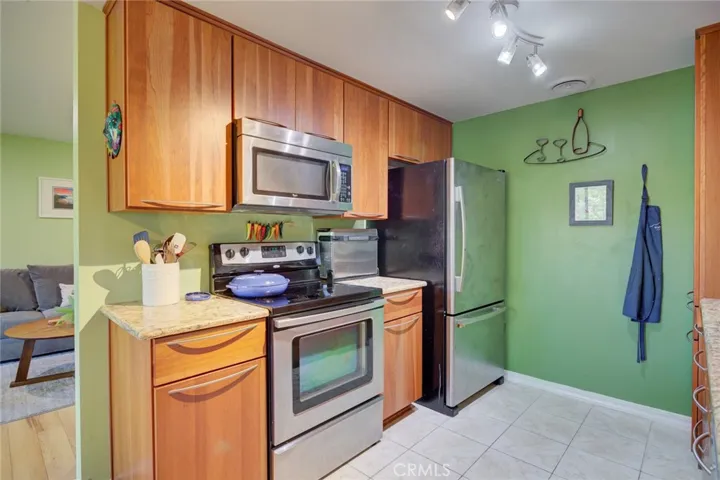 1750 Prefumo Canyon 48, San Luis Obispo, California 93405