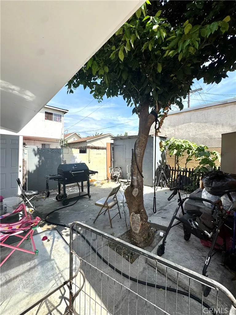 1363 E 49th, Los Angeles, California 90011 home-pic-13