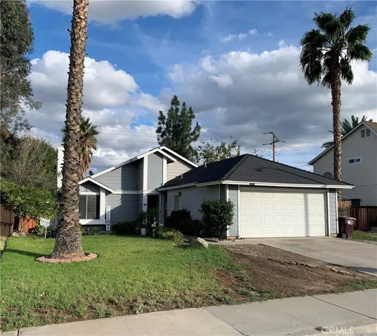 15776 Bluechip, Moreno Valley, California 92551