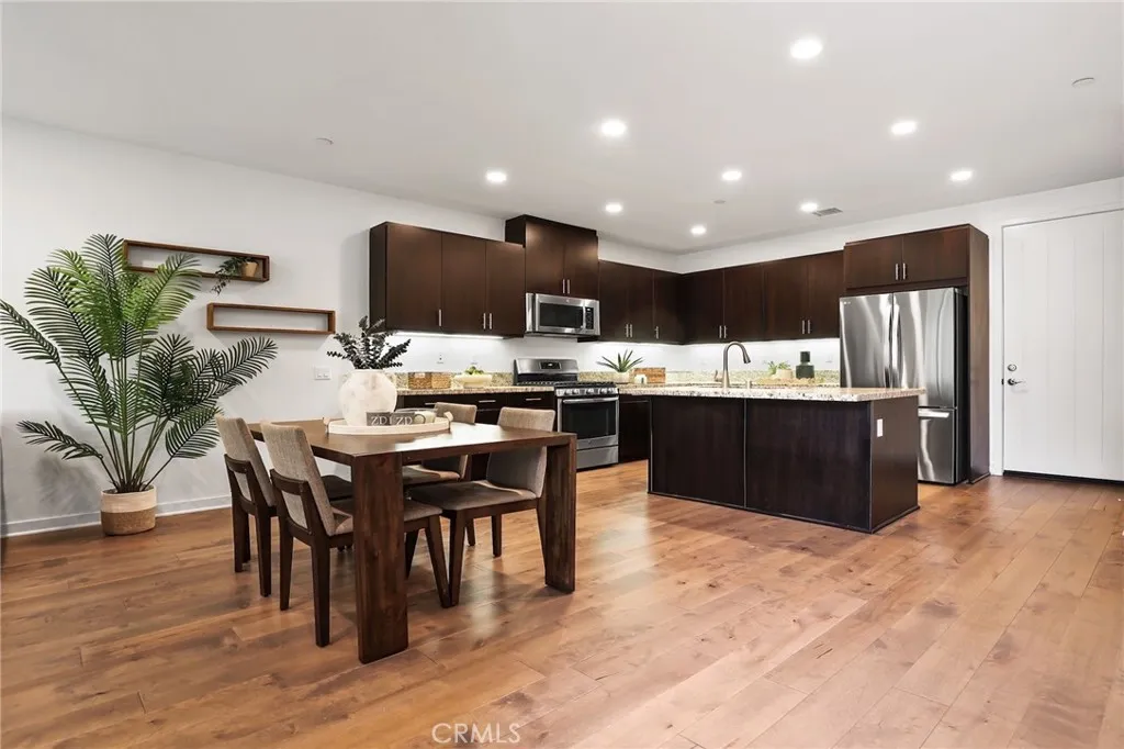 53 Savannah, Lake Forest, California 92630 home-pic-0