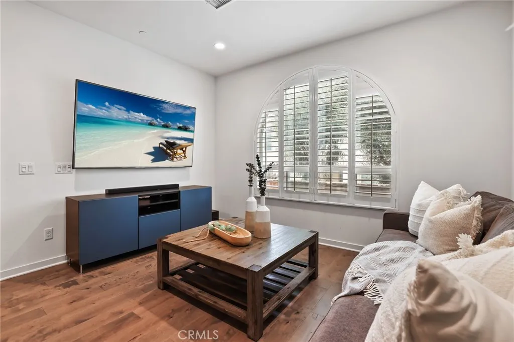 53 Savannah, Lake Forest, California 92630 home-pic-4