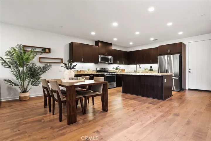 53 Savannah, Lake Forest, California 92630