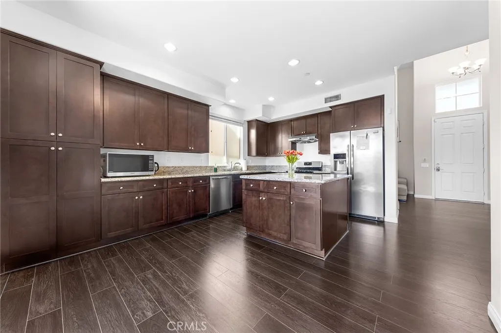 15188 Masline Street, Baldwin Park, California 91706 home-pic-16