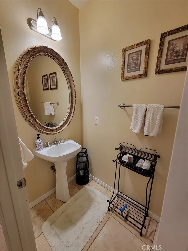 5257 Via Jacinto, Newbury Park, California 91320 home-pic-28