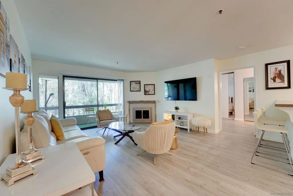 5745 Friars Road 107, San Diego, California 92110 home-pic-7