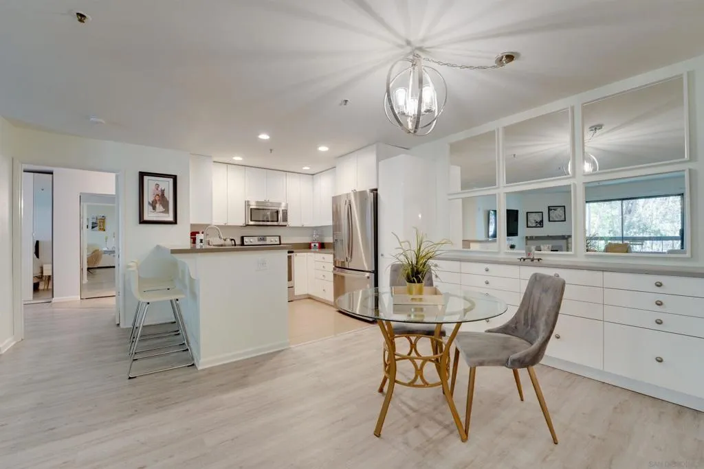 5745 Friars Road 107, San Diego, California 92110 home-pic-2