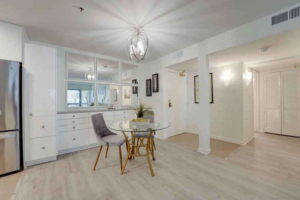 5745 Friars Road 107, San Diego, California 92110 home-pic-20