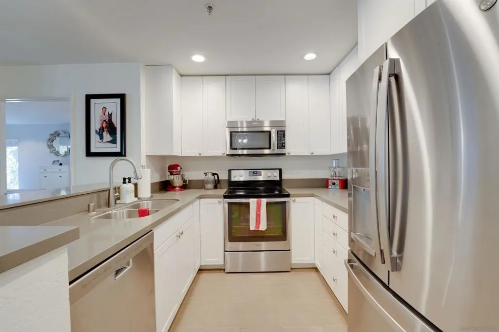 5745 Friars Road 107, San Diego, California 92110 home-pic-3