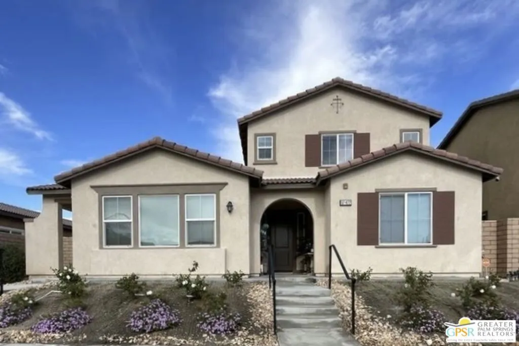 67472 Rio Madre Drive, Cathedral City, California 92234 home-pic-1
