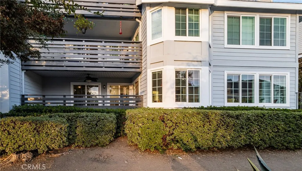 1081 Lakeview, Azusa, California 91702 home-pic-31