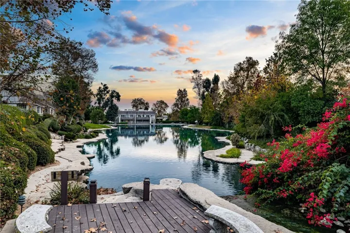 1081 Lakeview, Azusa, California 91702