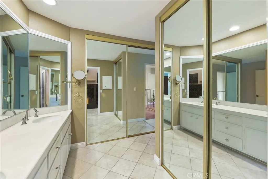 32426 Spyglass Court, San Juan Capistrano, California 92675 home-pic-18