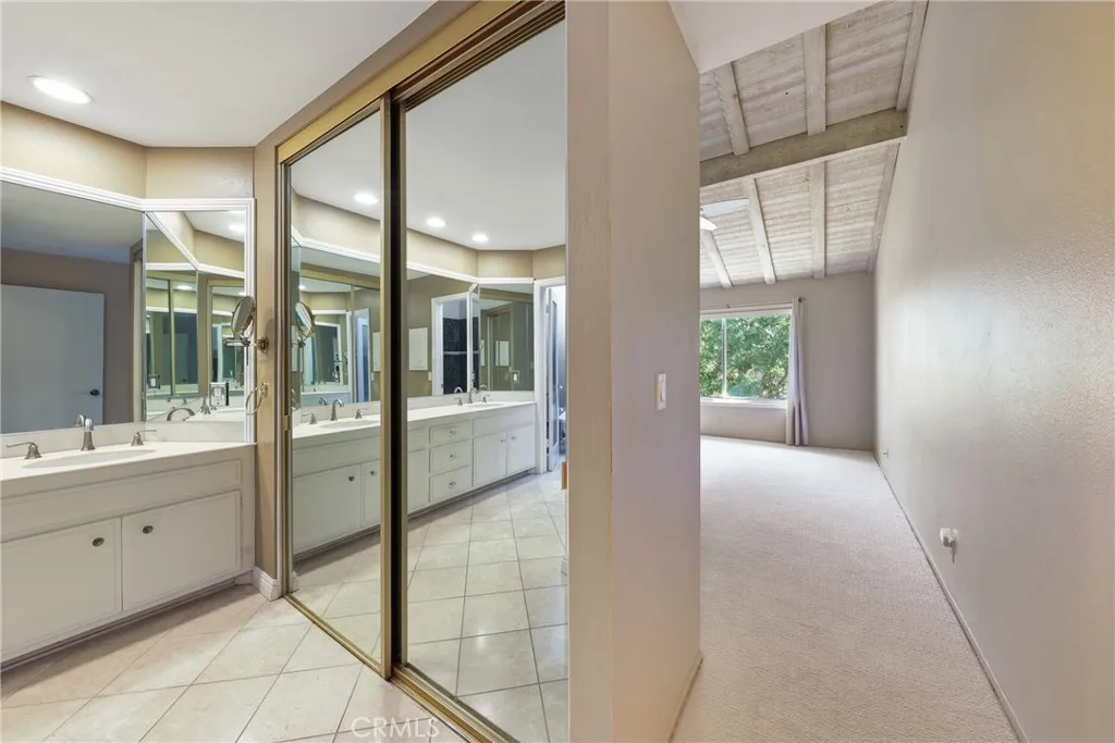 32426 Spyglass Court, San Juan Capistrano, California 92675 home-pic-15