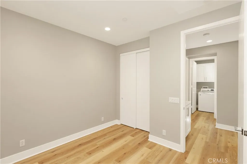 245 Follyhatch, Irvine, California 92618 home-pic-22