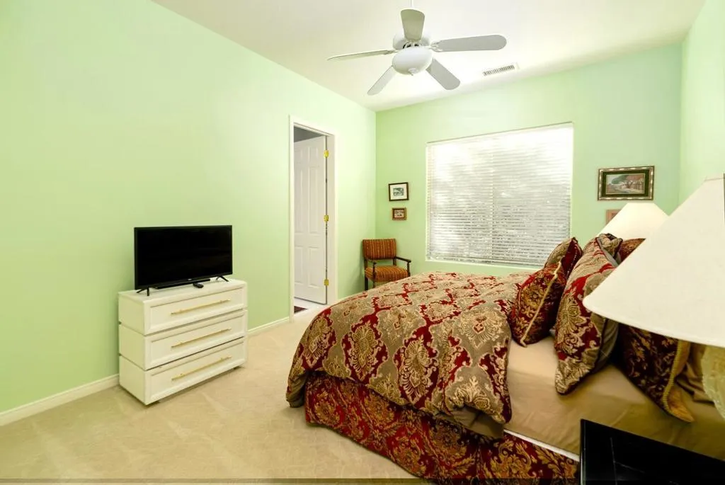 6 Dickens Court, Rancho Mirage, California 92270 home-pic-28