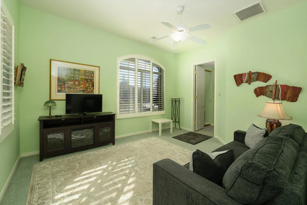 6 Dickens Court, Rancho Mirage, California 92270 home-pic-36