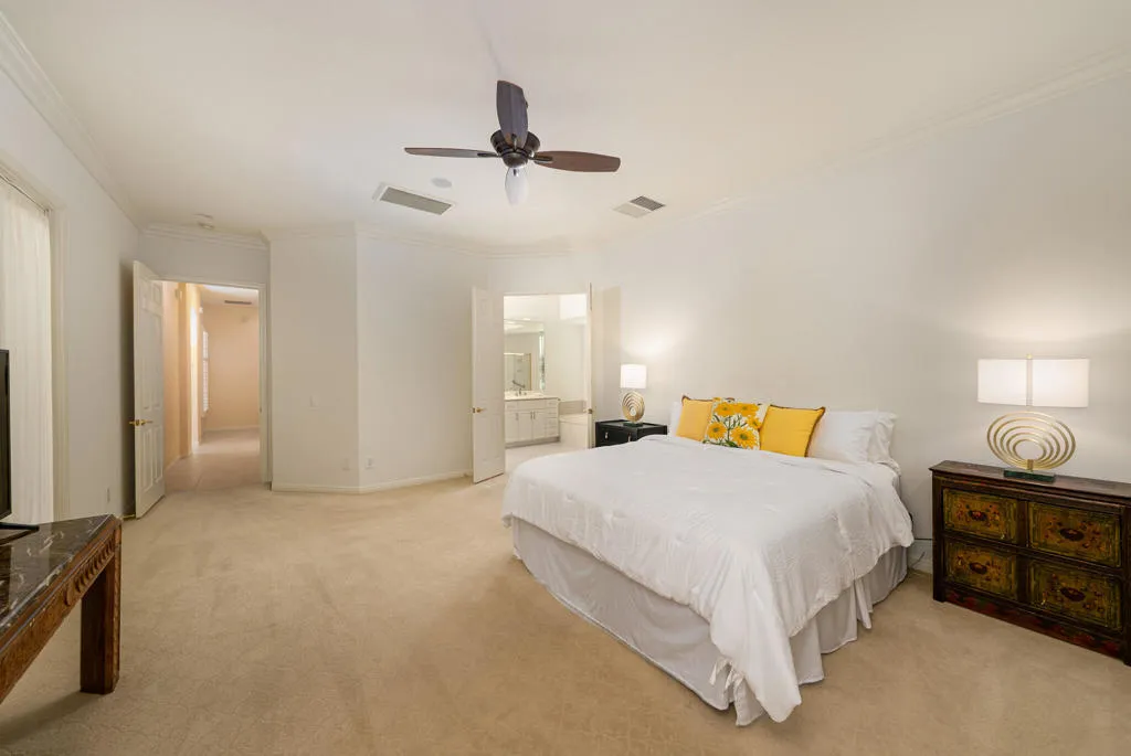 6 Dickens Court, Rancho Mirage, California 92270 home-pic-22