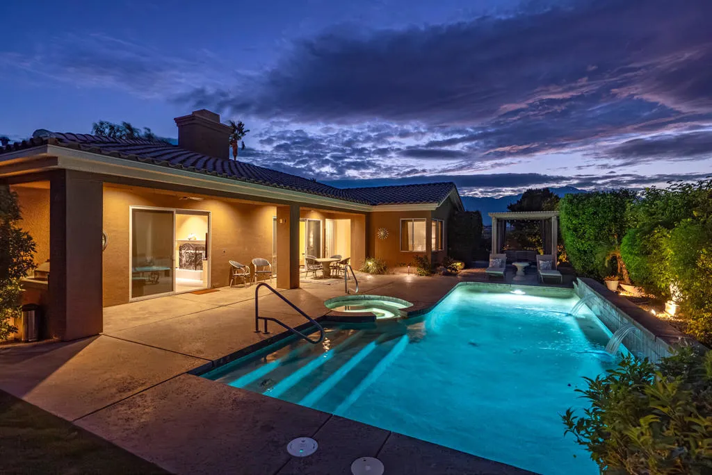 6 Dickens Court, Rancho Mirage, California 92270 home-pic-3