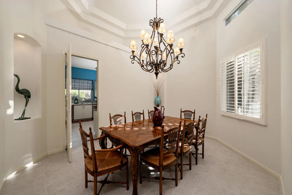 6 Dickens Court, Rancho Mirage, California 92270 home-pic-12