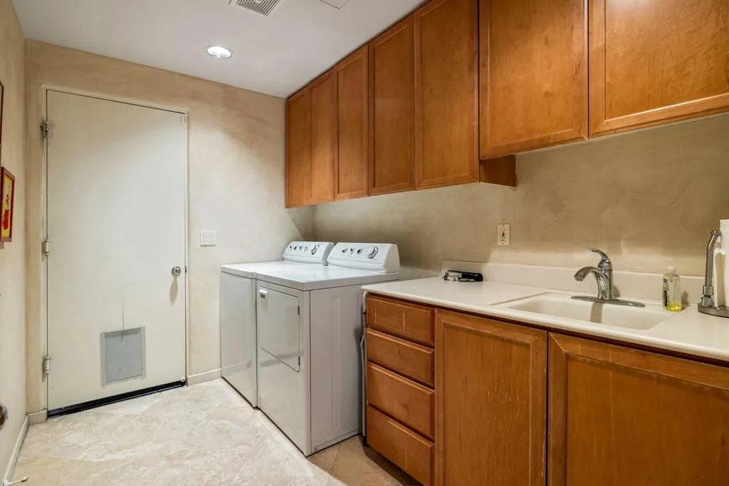 780 Dove Run Circle, Palm Desert, California 92211 home-pic-46