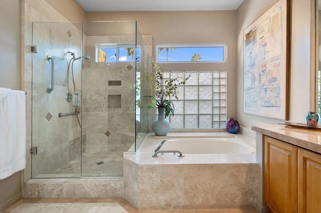 780 Dove Run Circle, Palm Desert, California 92211 home-pic-36