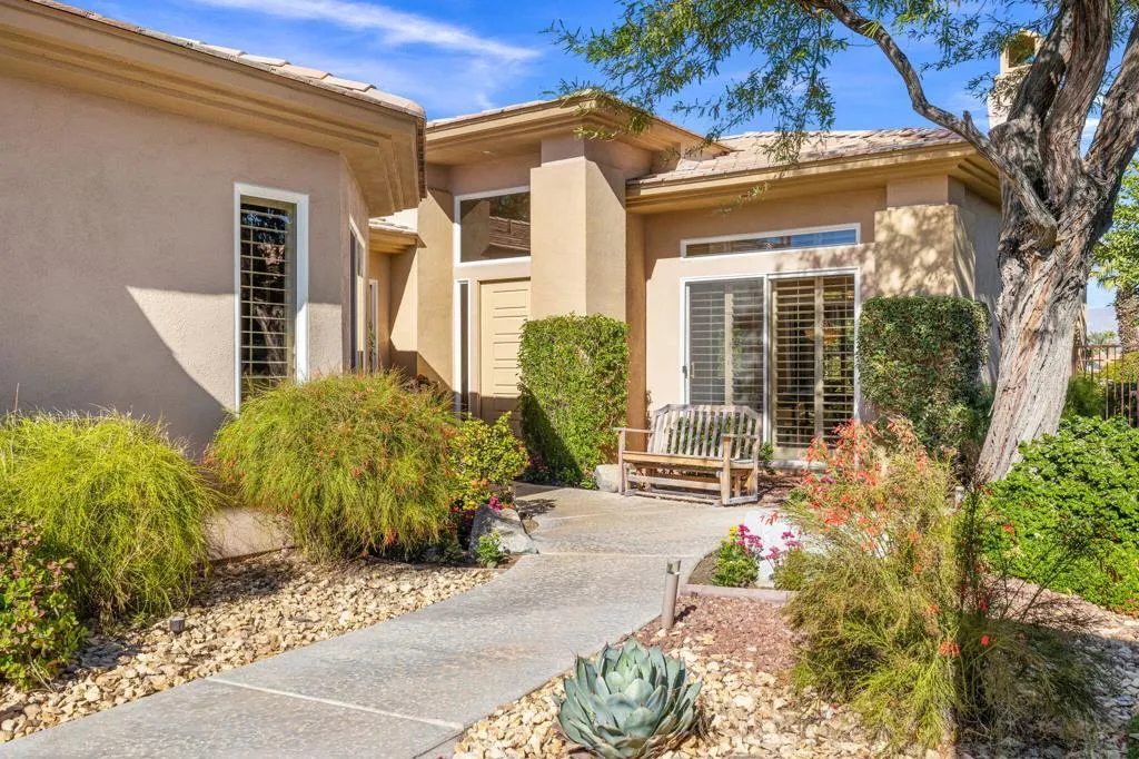 780 Dove Run Circle, Palm Desert, California 92211 home-pic-48