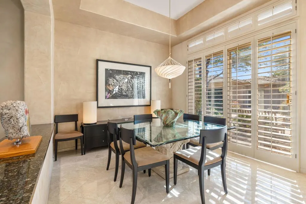 780 Dove Run Circle, Palm Desert, California 92211 home-pic-27