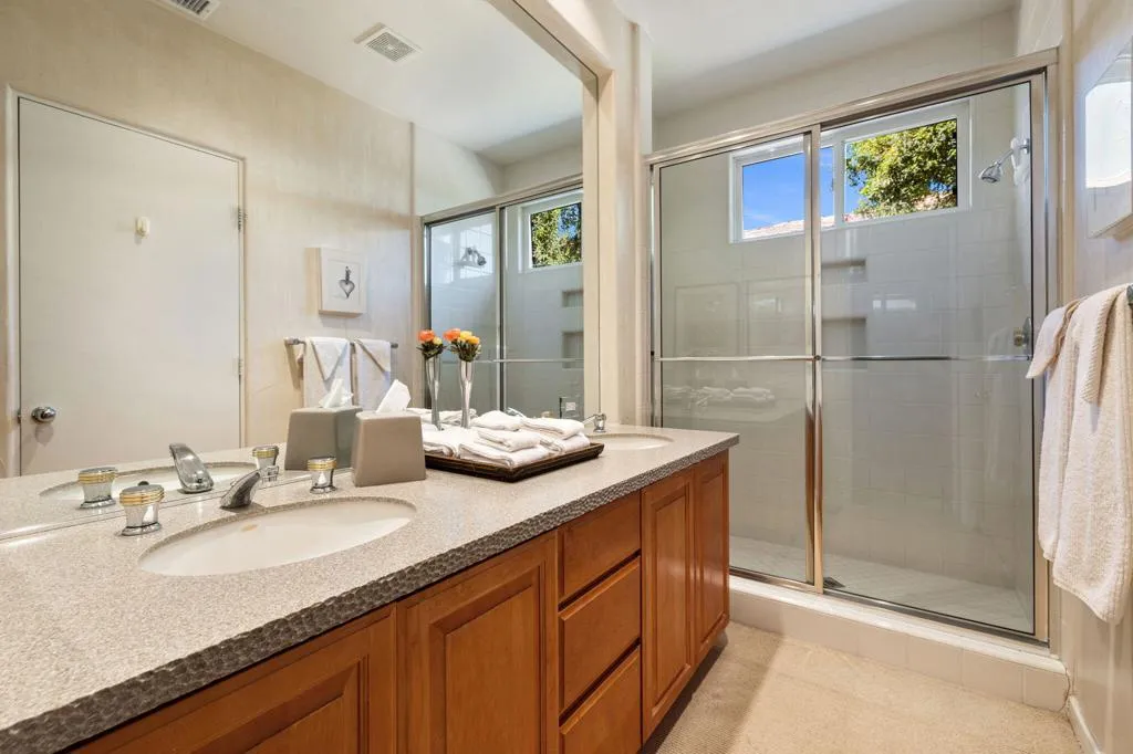 780 Dove Run Circle, Palm Desert, California 92211 home-pic-40