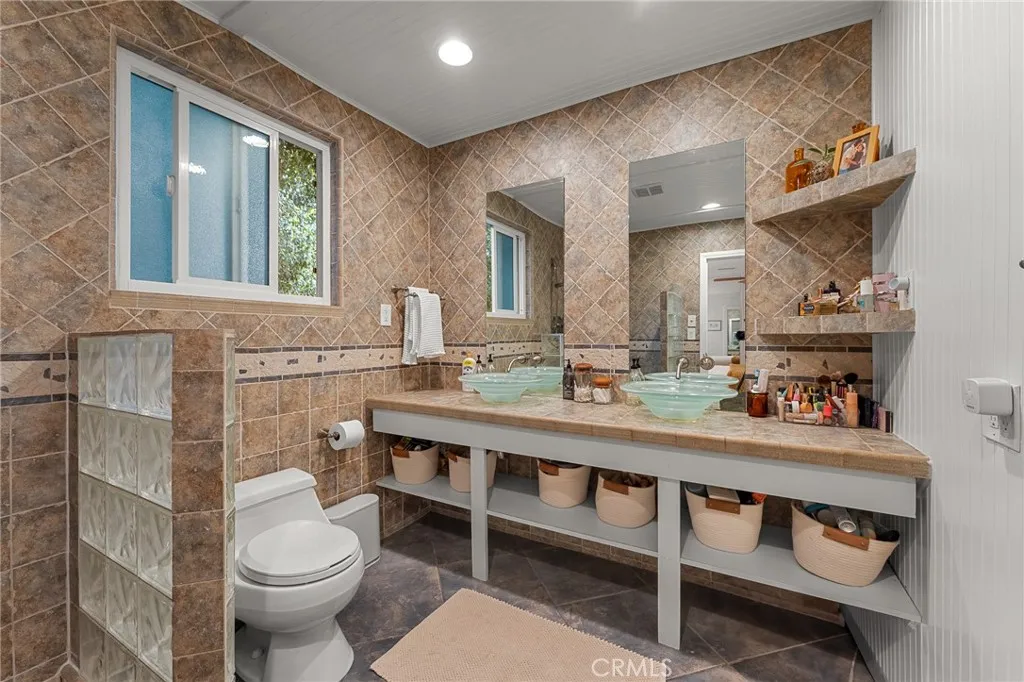 1221 San Jacinto, Redlands, California 92373 home-pic-22