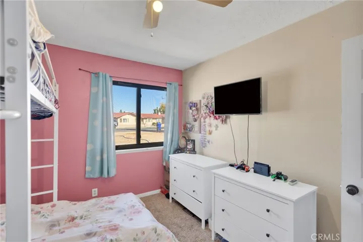 20357 Ituma, Apple Valley, California 92308