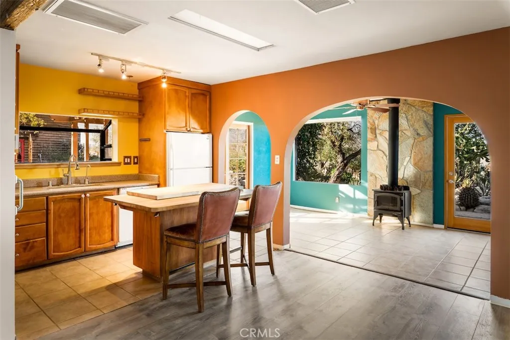 66075 Foothill, Joshua Tree, California 92252 home-pic-13