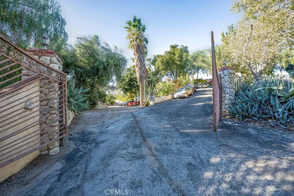 Gated Entry to house