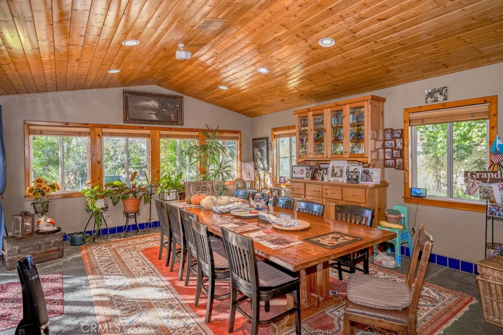 Dining room seating for 12