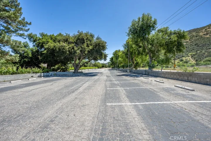 parking for over 100 cars  with about 1/4 mile of highway frontage