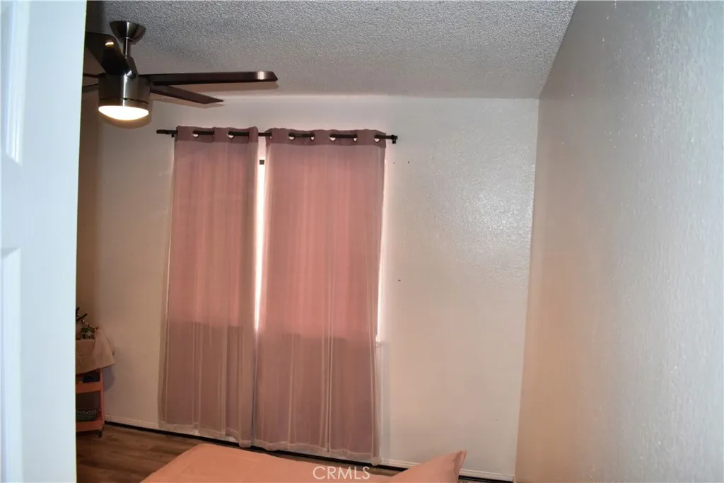 813 Yorkshire Lane, San Jacinto, California 92583 home-pic-14