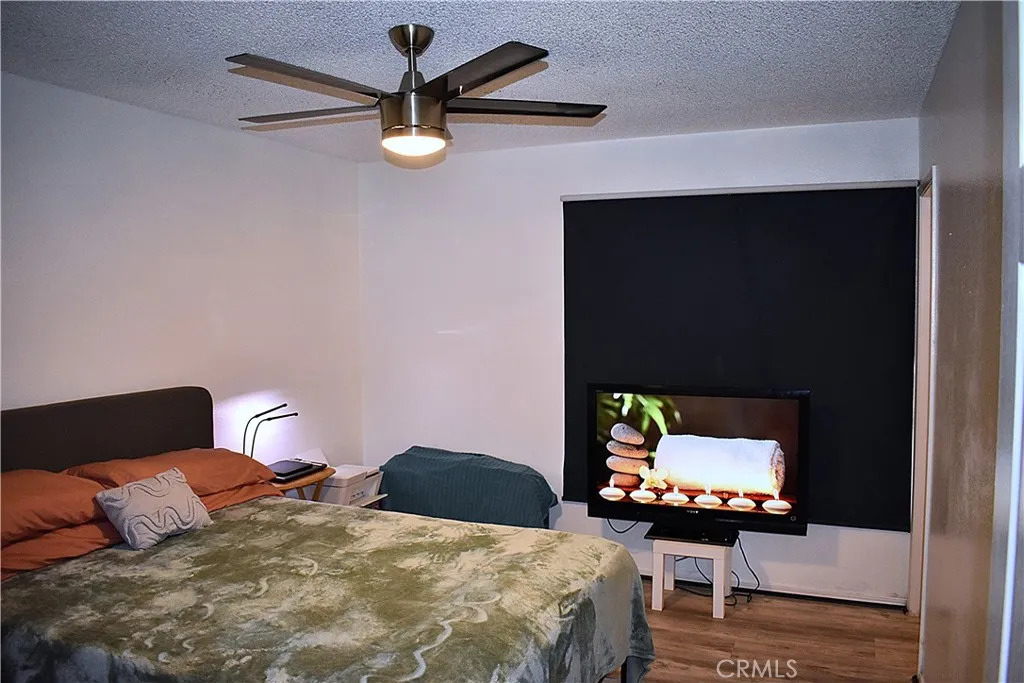 813 Yorkshire Lane, San Jacinto, California 92583 home-pic-10