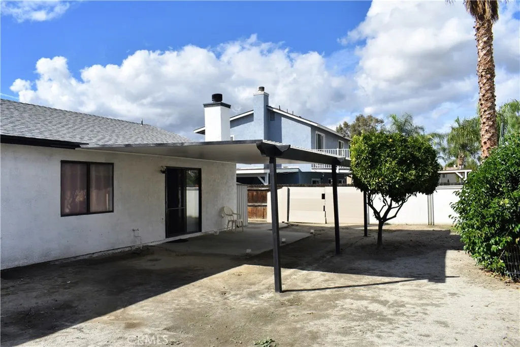 813 Yorkshire Lane, San Jacinto, California 92583 home-pic-19