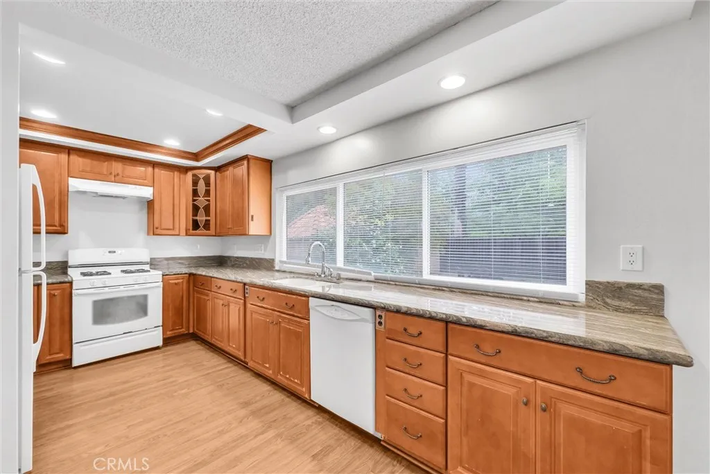 2236 Cordoza, Rowland Heights, California 91748 home-pic-16