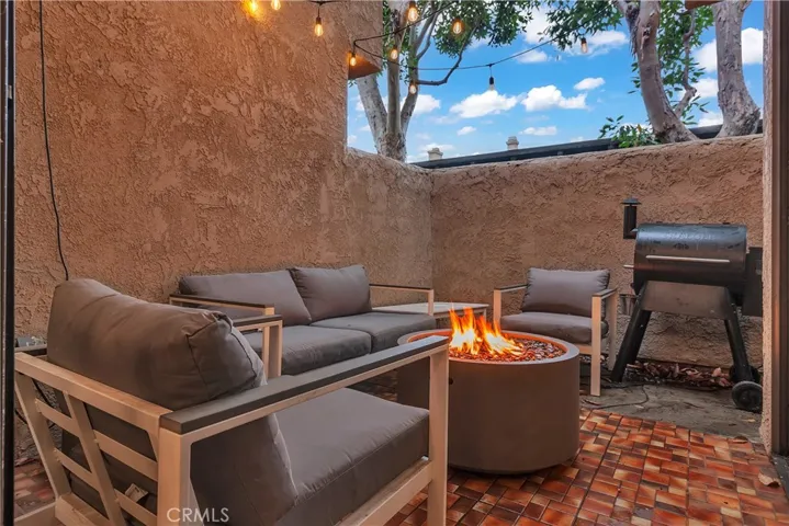 325 E Chapman B, Placentia, California 92870
