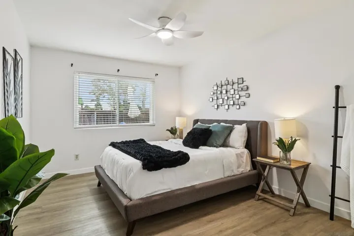 10220 Princess Sarit Way, Santee, California 92071
