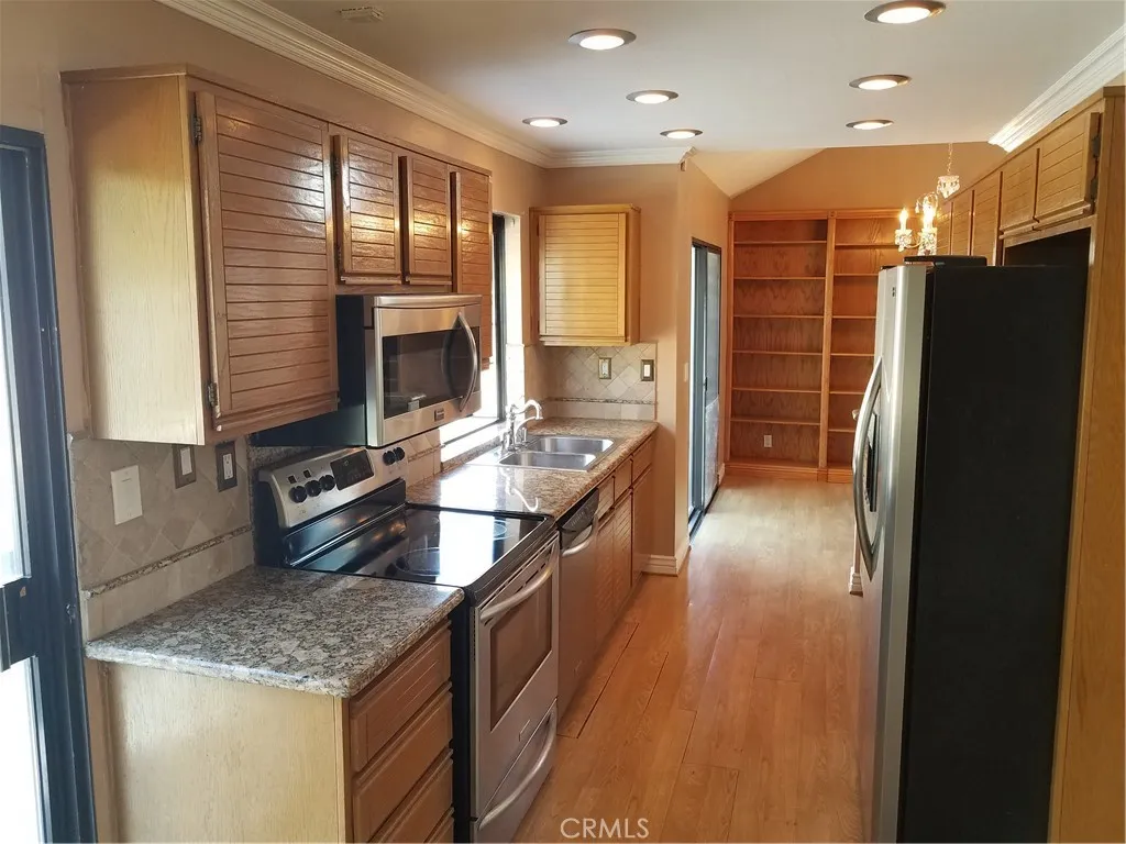 45 Wintermist, Irvine, California 92614 home-pic-22