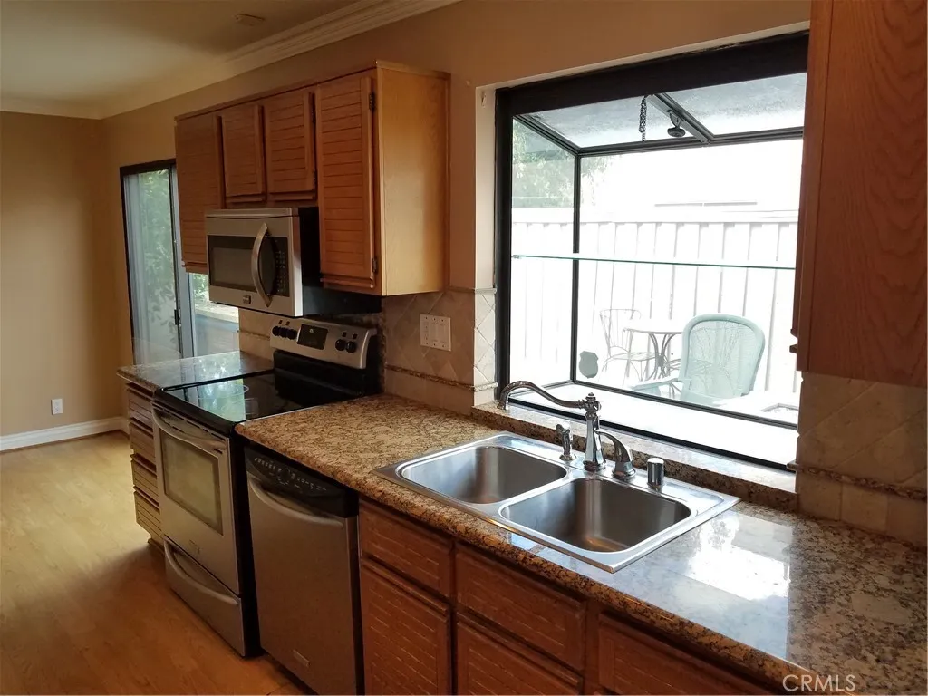 45 Wintermist, Irvine, California 92614 home-pic-15