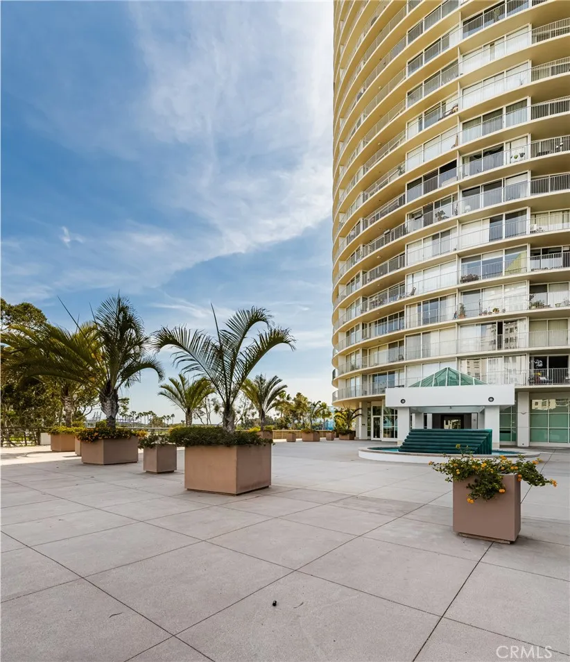 700 E Ocean 2406, Long Beach, California 90802 home-pic-1