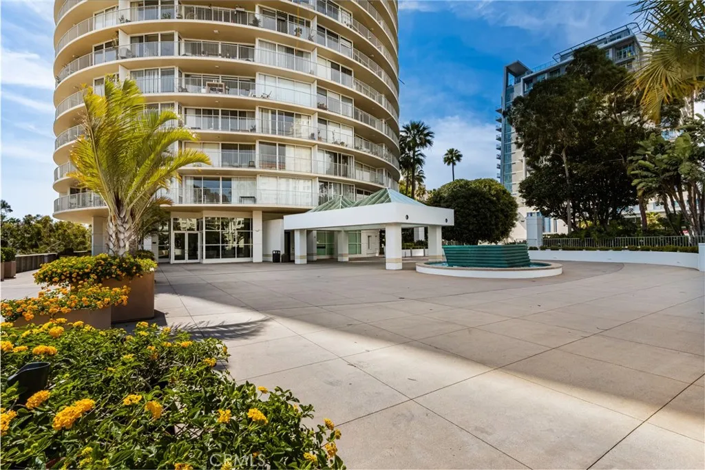 700 E Ocean 2406, Long Beach, California 90802 home-pic-2