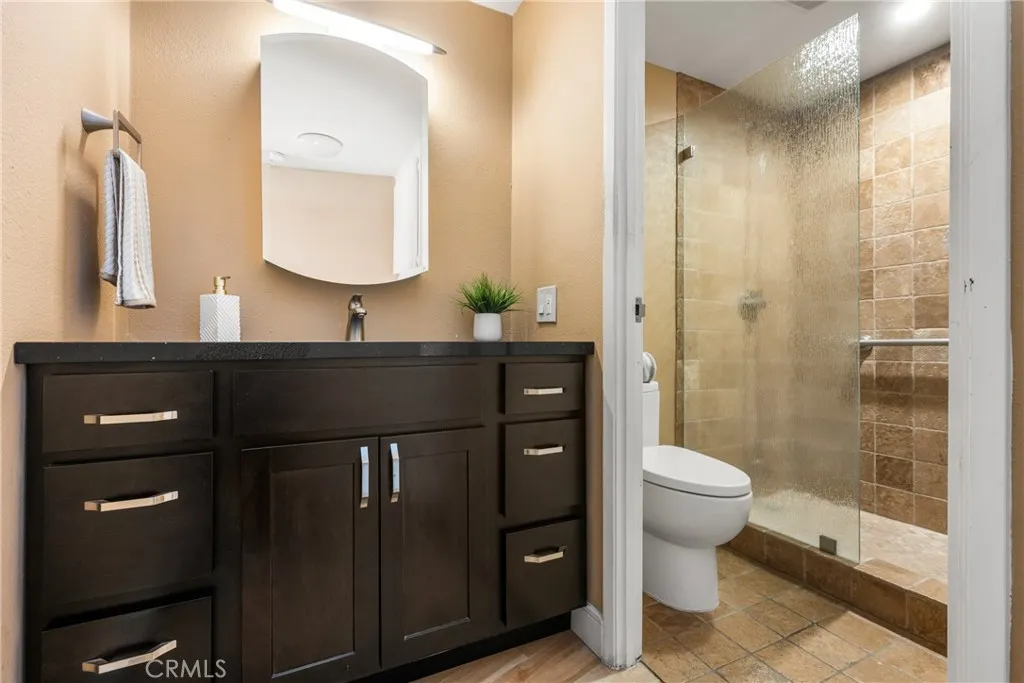 700 E Ocean 2406, Long Beach, California 90802 home-pic-36